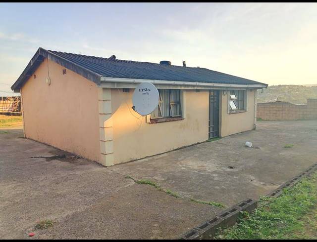 2 BEDROOM HOUSE FOR SALE IN UMLAZI L